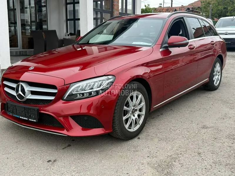 Mercedes-Benz C 200 2019 photo 3