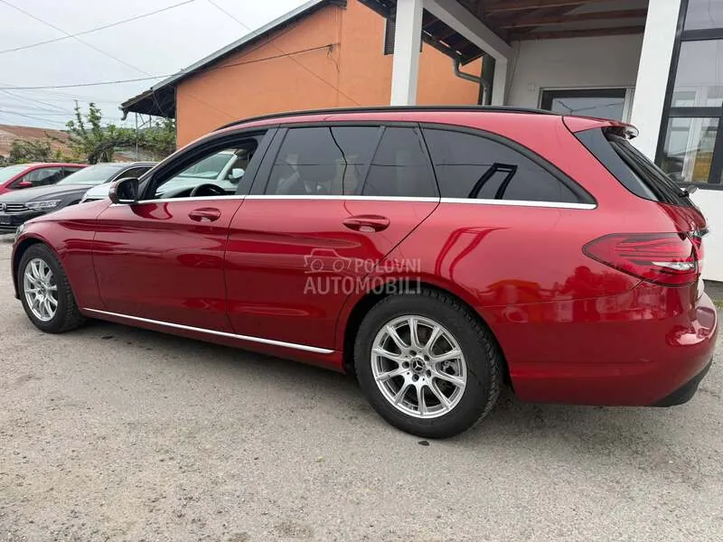 Mercedes-Benz C 200 2019 photo 4