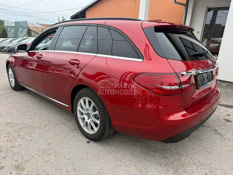 Mercedes-Benz C 200 2019 photo 5