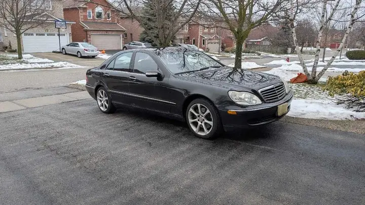 Mercedes-Benz S-Class