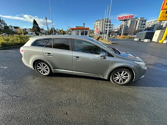 Toyota Avensis 2009 photo 3