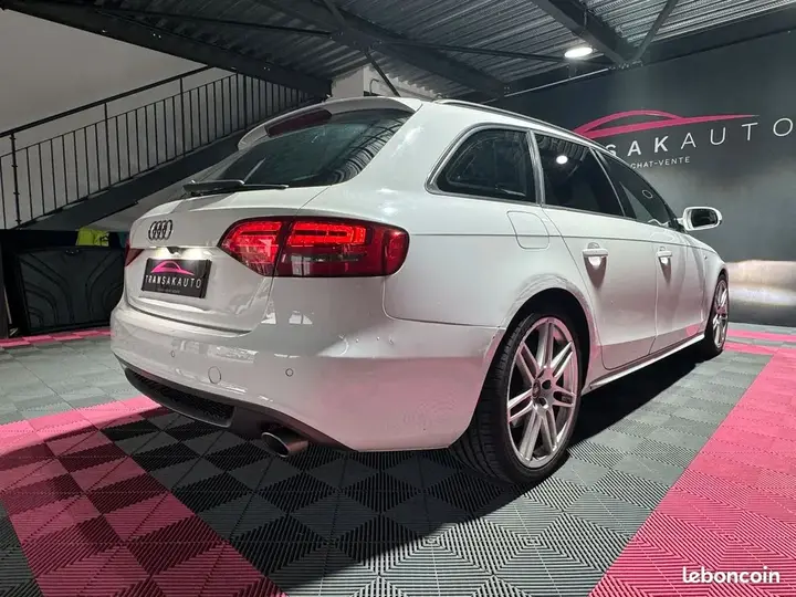 Audi A4 2009 photo 5
