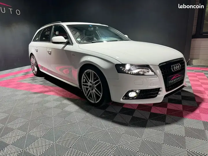 Audi A4 2009 photo 3