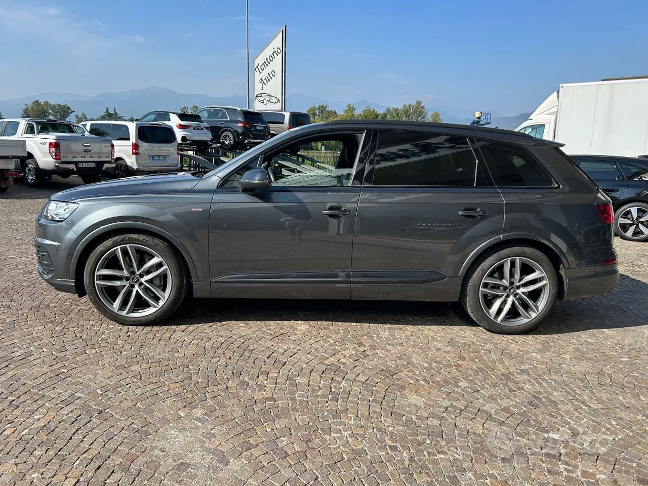 Audi Q7 2019 photo 3