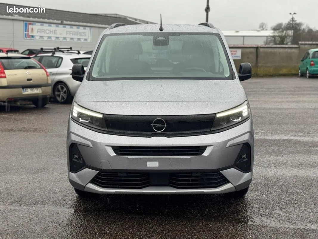 Opel Combo 2025 photo 2