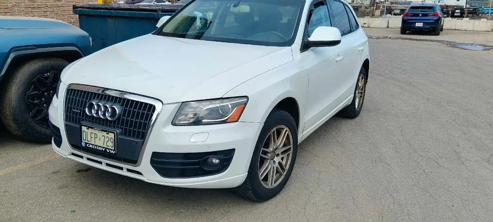 Audi Q5 2012 photo 2