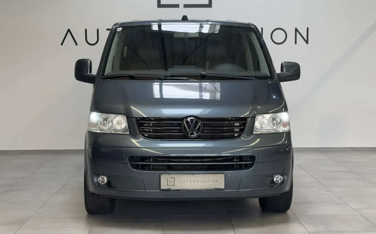 Volkswagen T5 2005 photo 2
