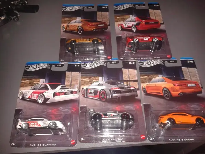Hot Wheels Autos