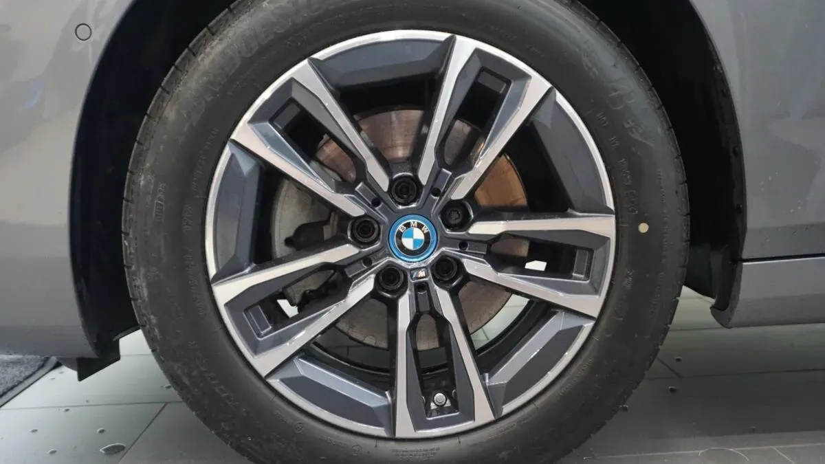 BMW 2 Series Gran Tourer 2024 photo 3