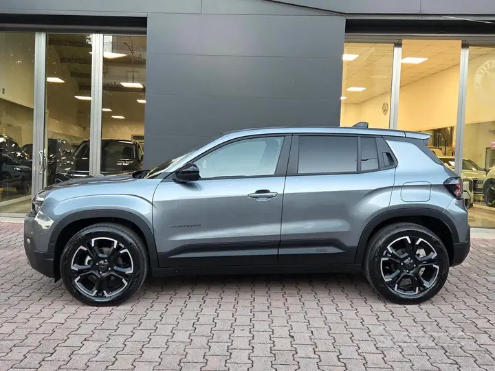 Jeep Avenger 2026 photo 3