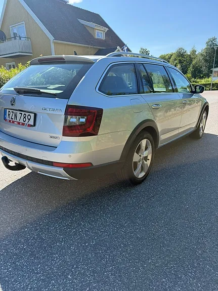 Skoda Octavia Scout 2019 photo 3
