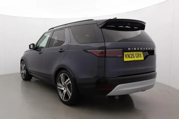 Land Rover Discovery 2026 photo 3