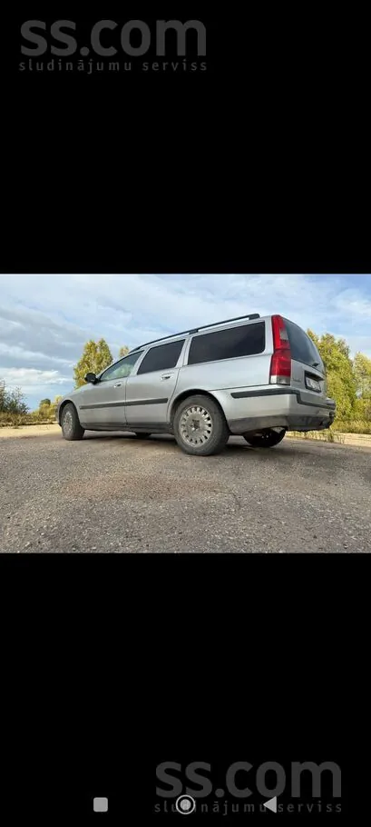 Volvo V70 2002 photo 2