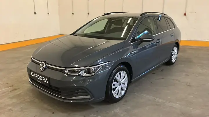 Volkswagen Golf 2022 photo 2