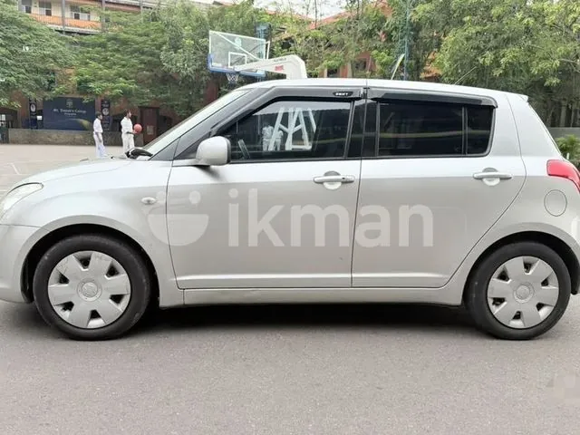 Suzuki Swift 2009 photo 3