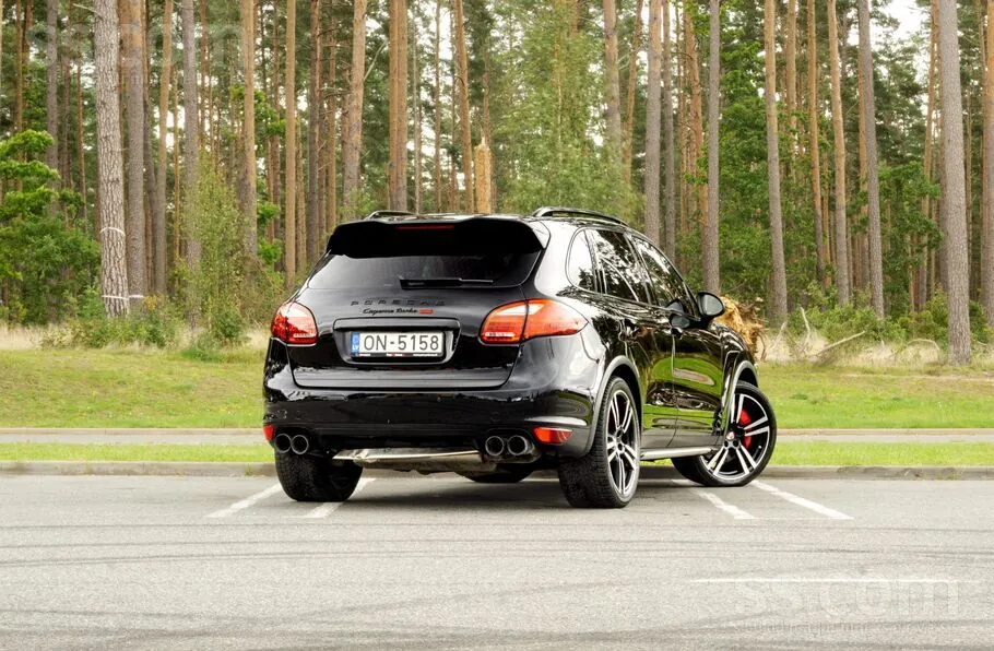 Porsche Cayenne 2011 photo 5