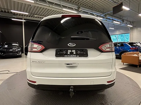 Ford Galaxy 2017 photo 4
