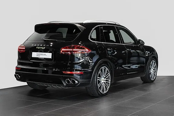 Porsche Cayenne 2016 photo 3