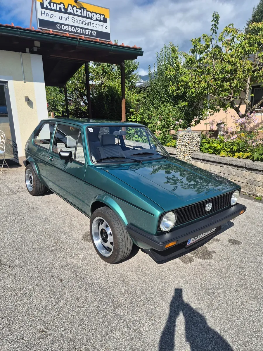 Volkswagen Golf 1983 photo 2
