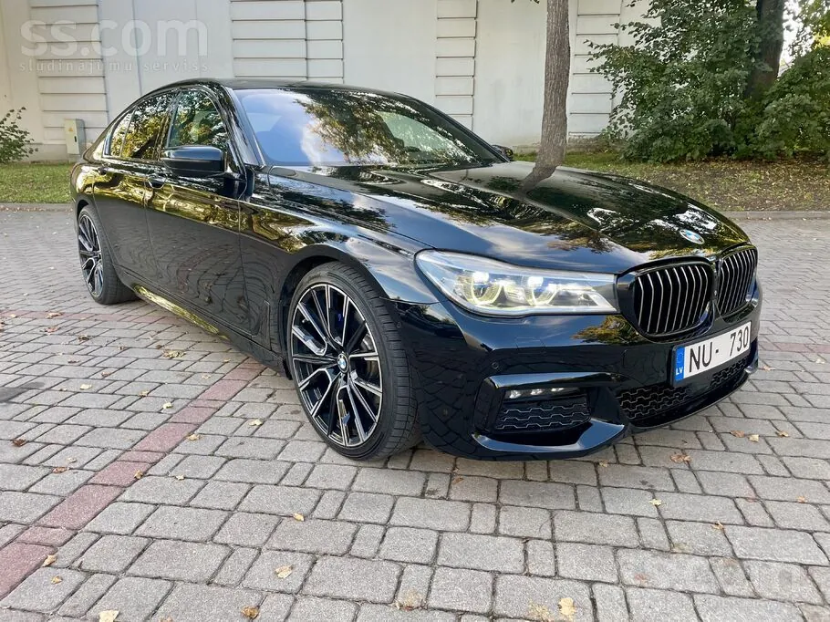 BMW 730D 2015 photo 2