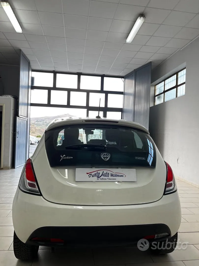 Lancia Ypsilon 2020 photo 4