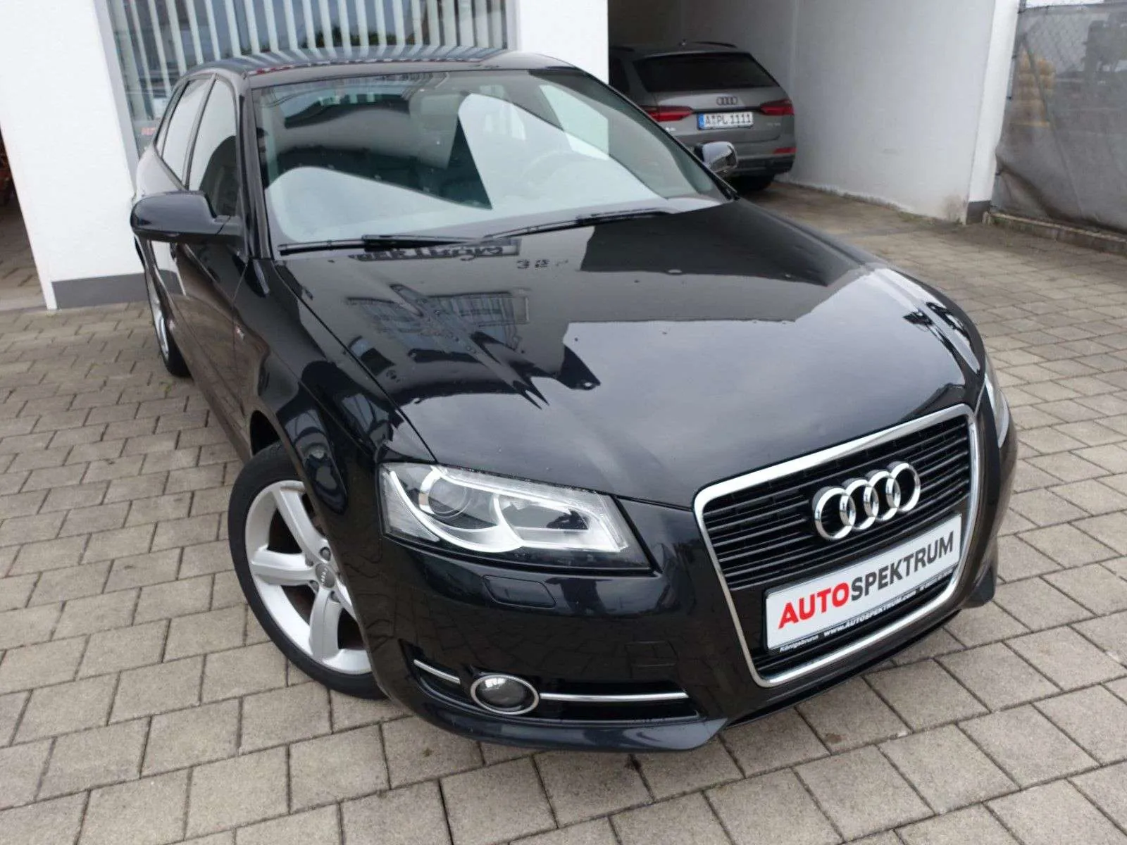 Audi A3 2011 photo 2