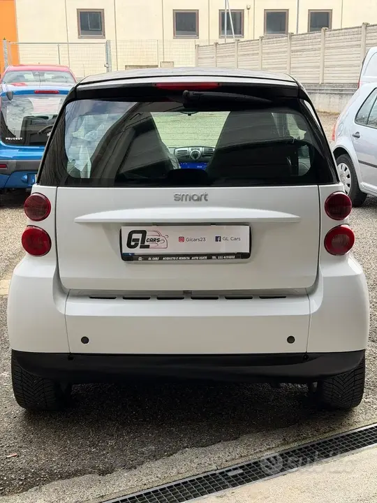 Smart Fortwo 2008 photo 2
