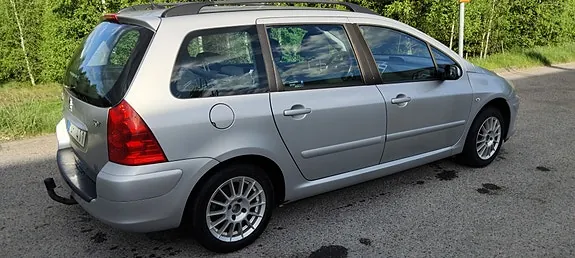 Peugeot 307 2008 photo 5