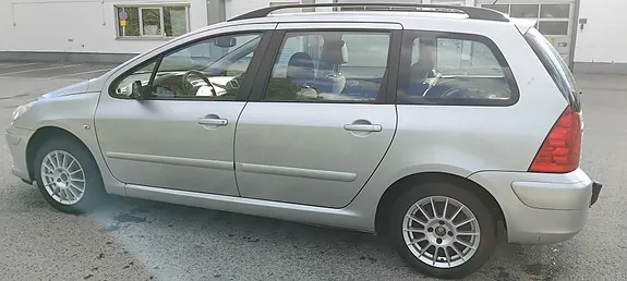 Peugeot 307 2008 photo 2