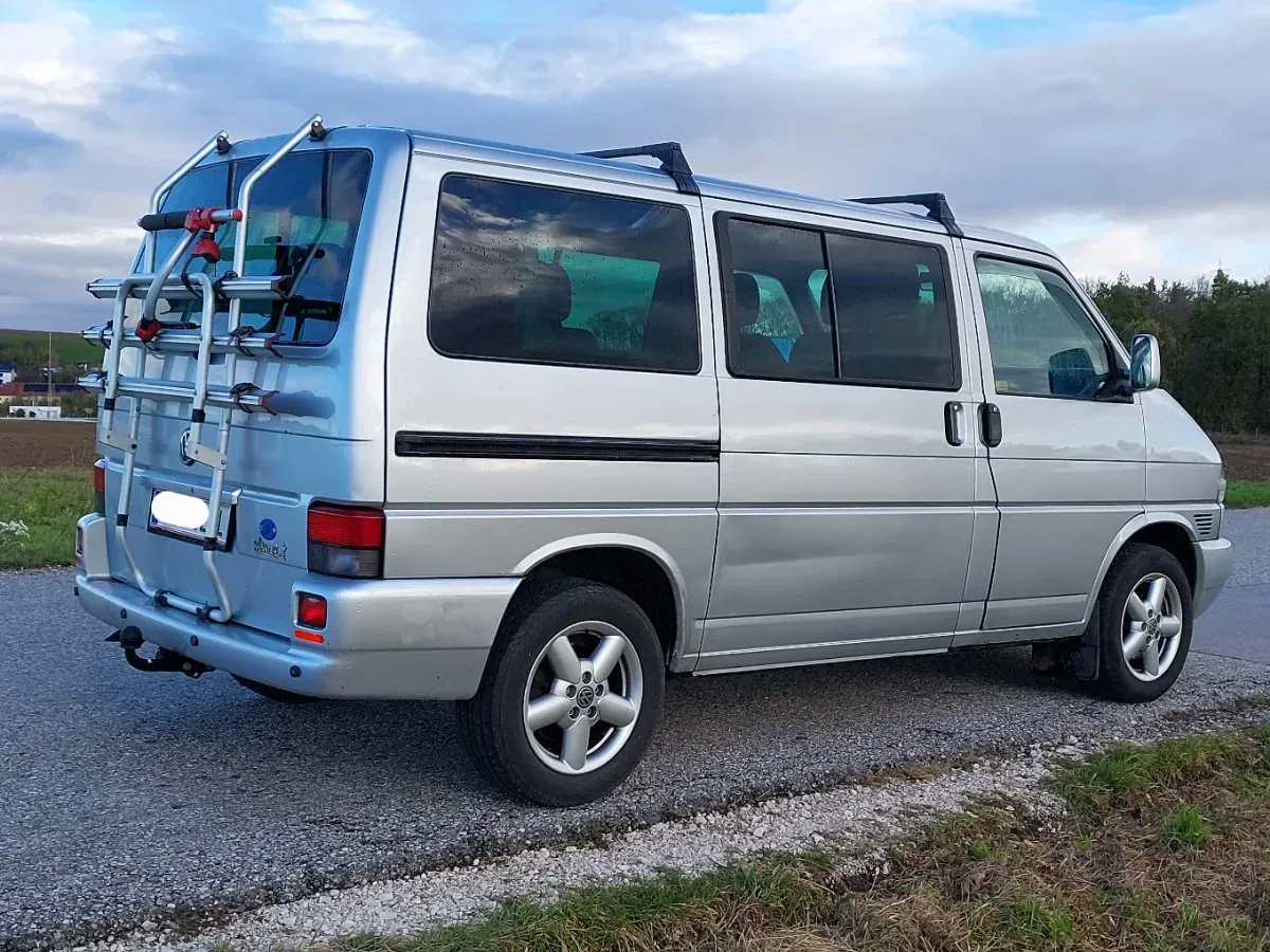 Volkswagen T4 2001 photo 3