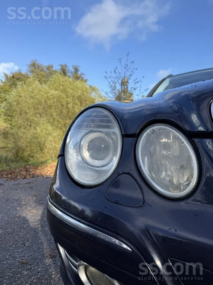 Mercedes-Benz E220 2006 photo 5