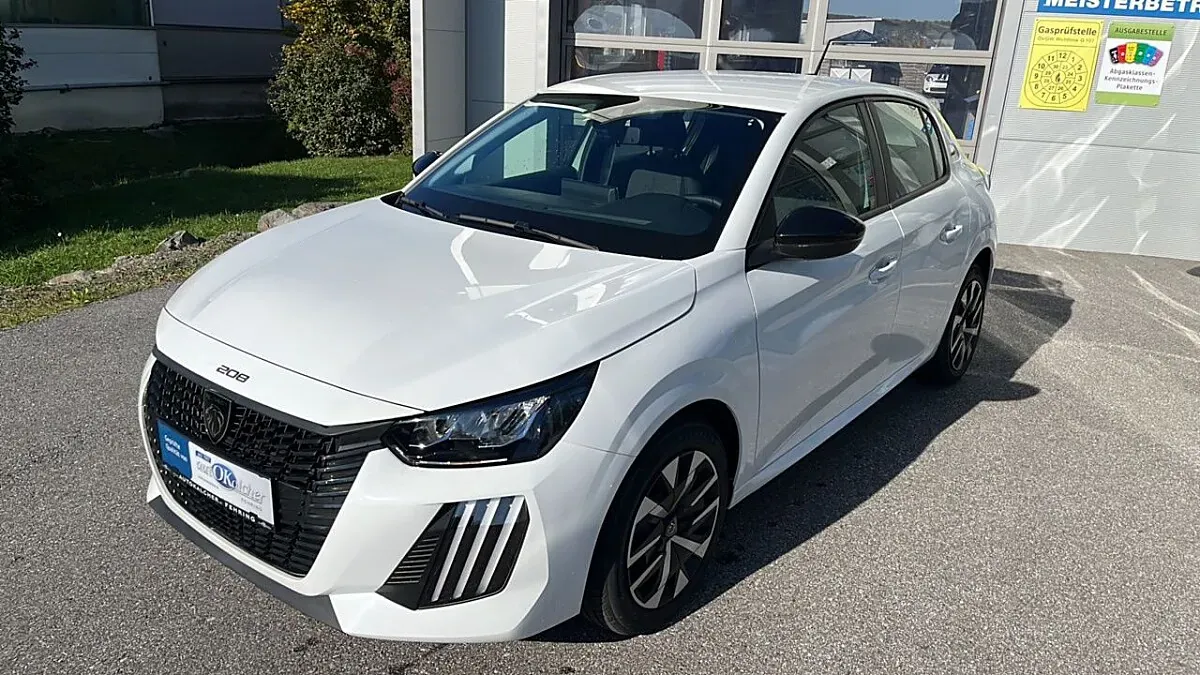 Peugeot 208