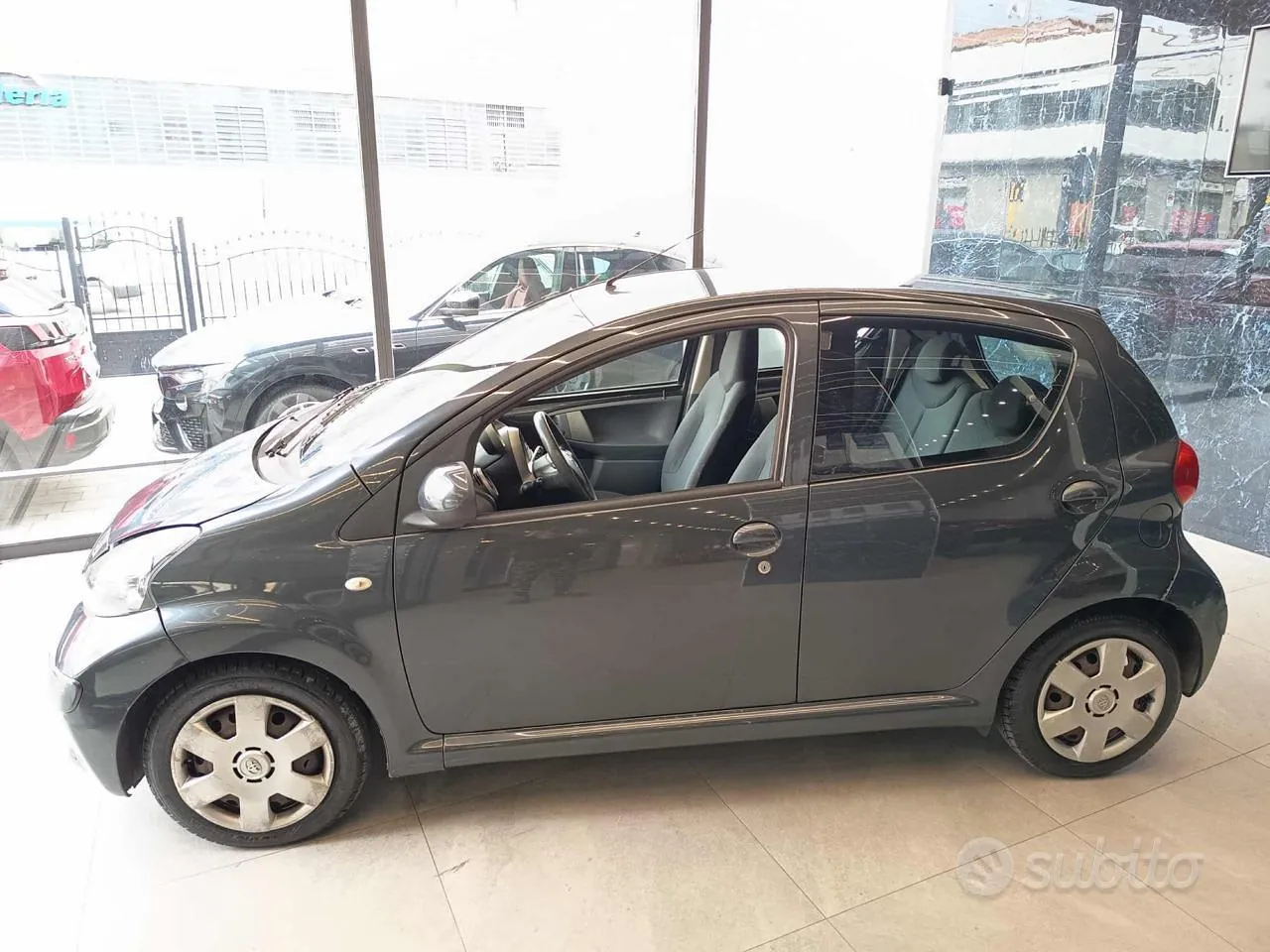 Toyota Aygo 2010 photo 4