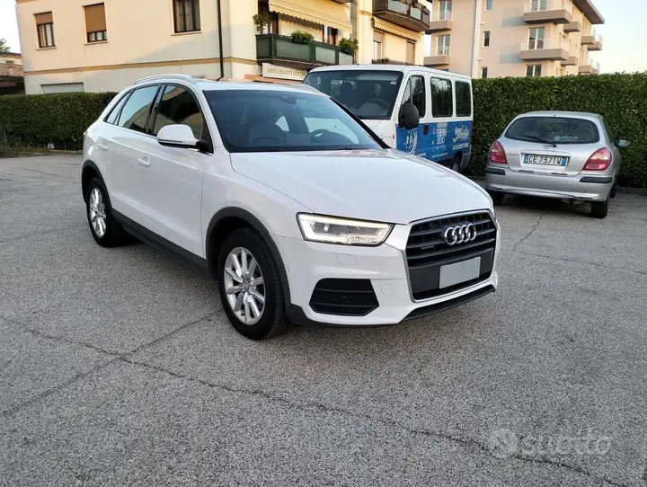 Audi Q3 2015 photo 3
