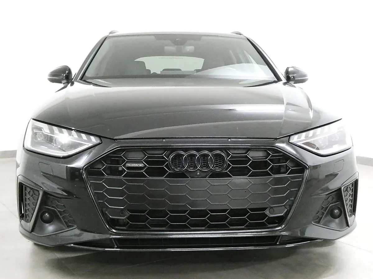 Audi A4 2023 photo 2