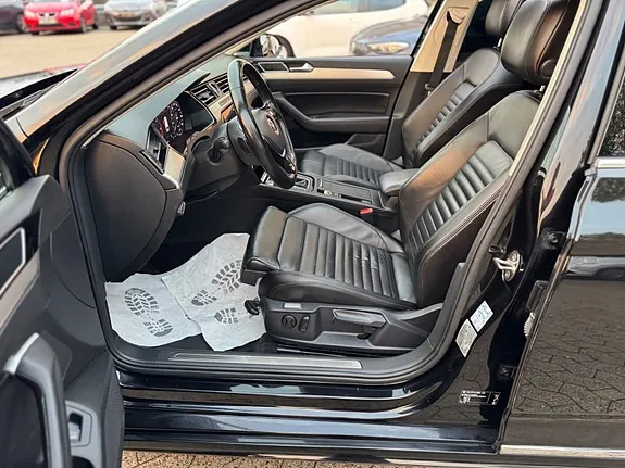 Volkswagen Passat 2018 photo 4