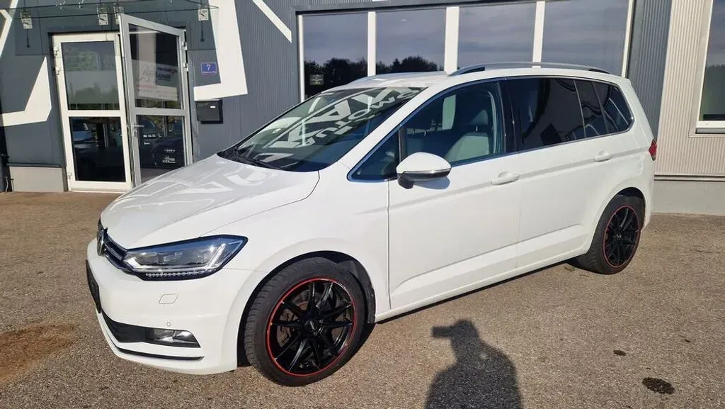 Volkswagen Touran 2016 photo 3
