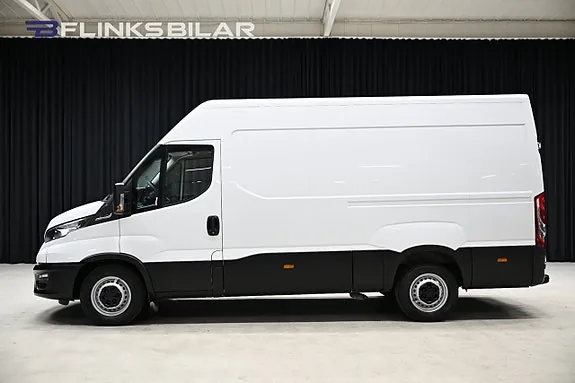 Iveco Daily 2023 photo 3