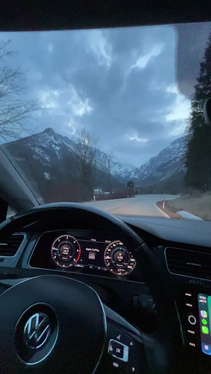 Volkswagen Golf 2019 photo 2