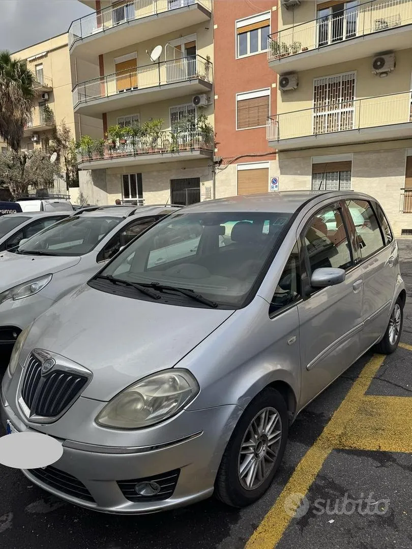 Lancia Musa 2008 photo 4