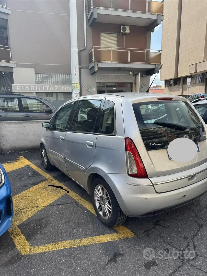 Lancia Musa 2008 photo 3