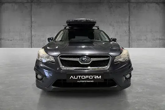 Subaru Xv 2012 photo 2