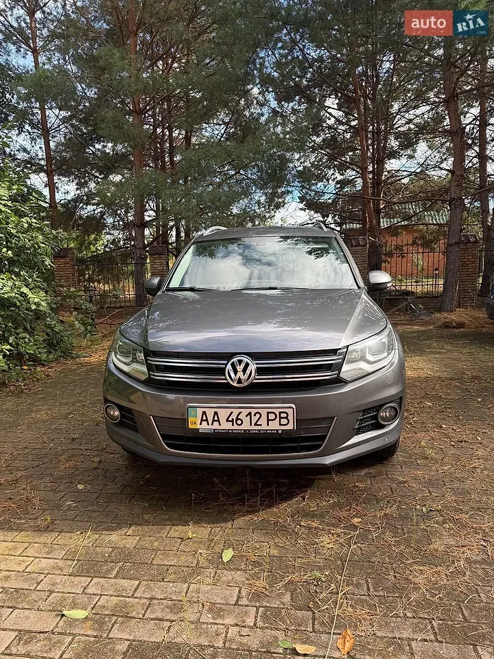 Volkswagen Tiguan 2012 photo 3