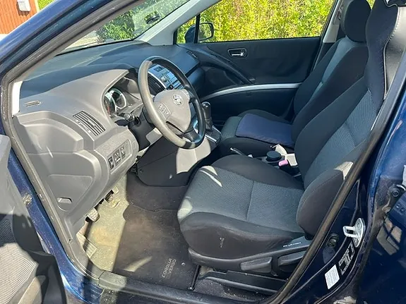 Toyota Corolla Verso 2007 photo 4