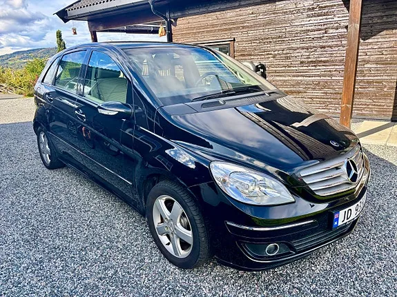 Mercedes-Benz B170 2006 photo 2