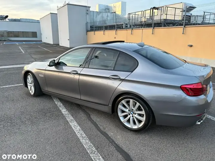 BMW 5 Series 2015 photo 3