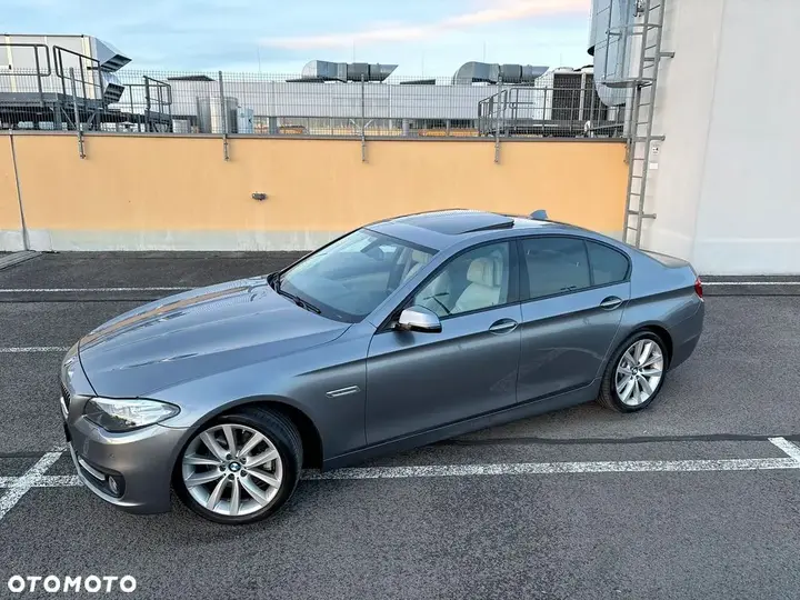 BMW 5 Series 2015 photo 5