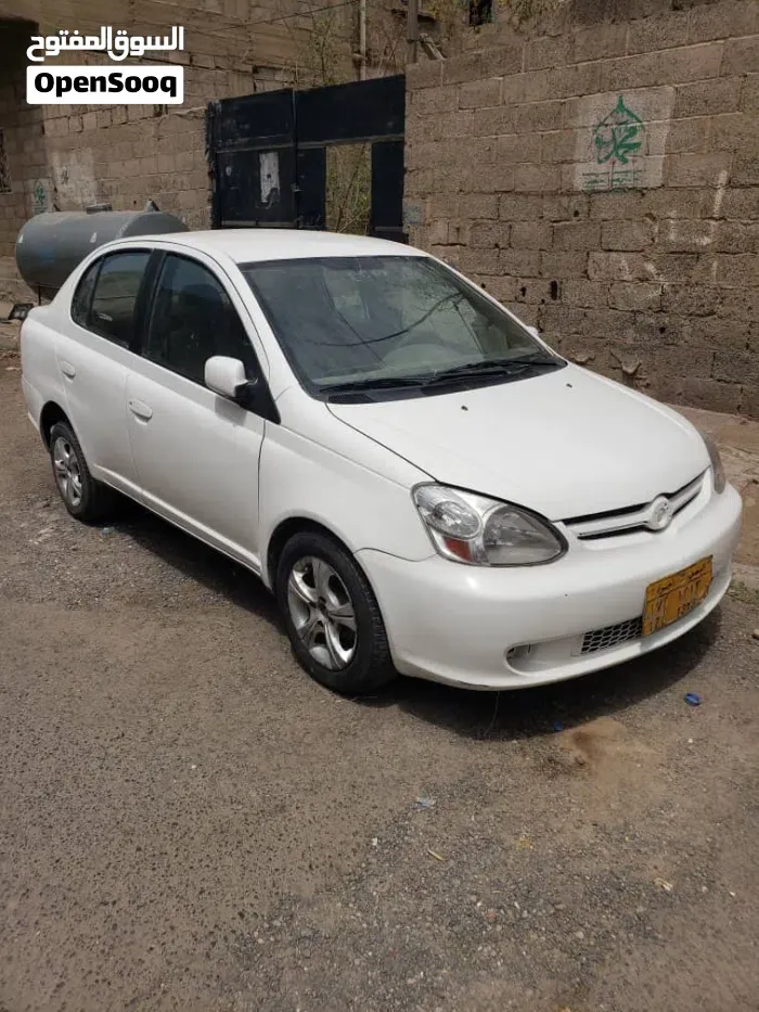 Toyota Echo