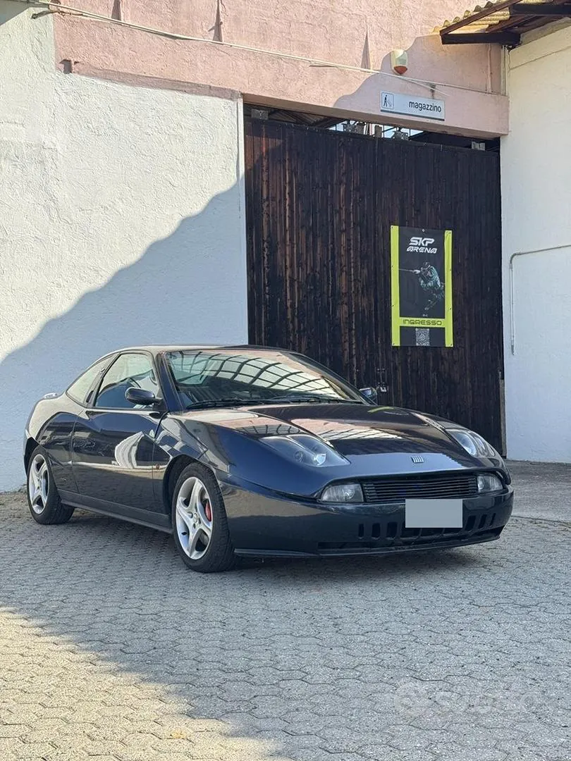 Fiat Coupé 1997 photo 2
