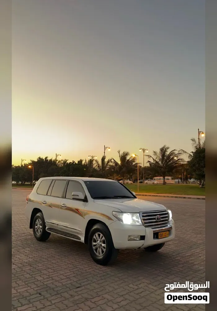 Toyota Land Cruiser Gxr